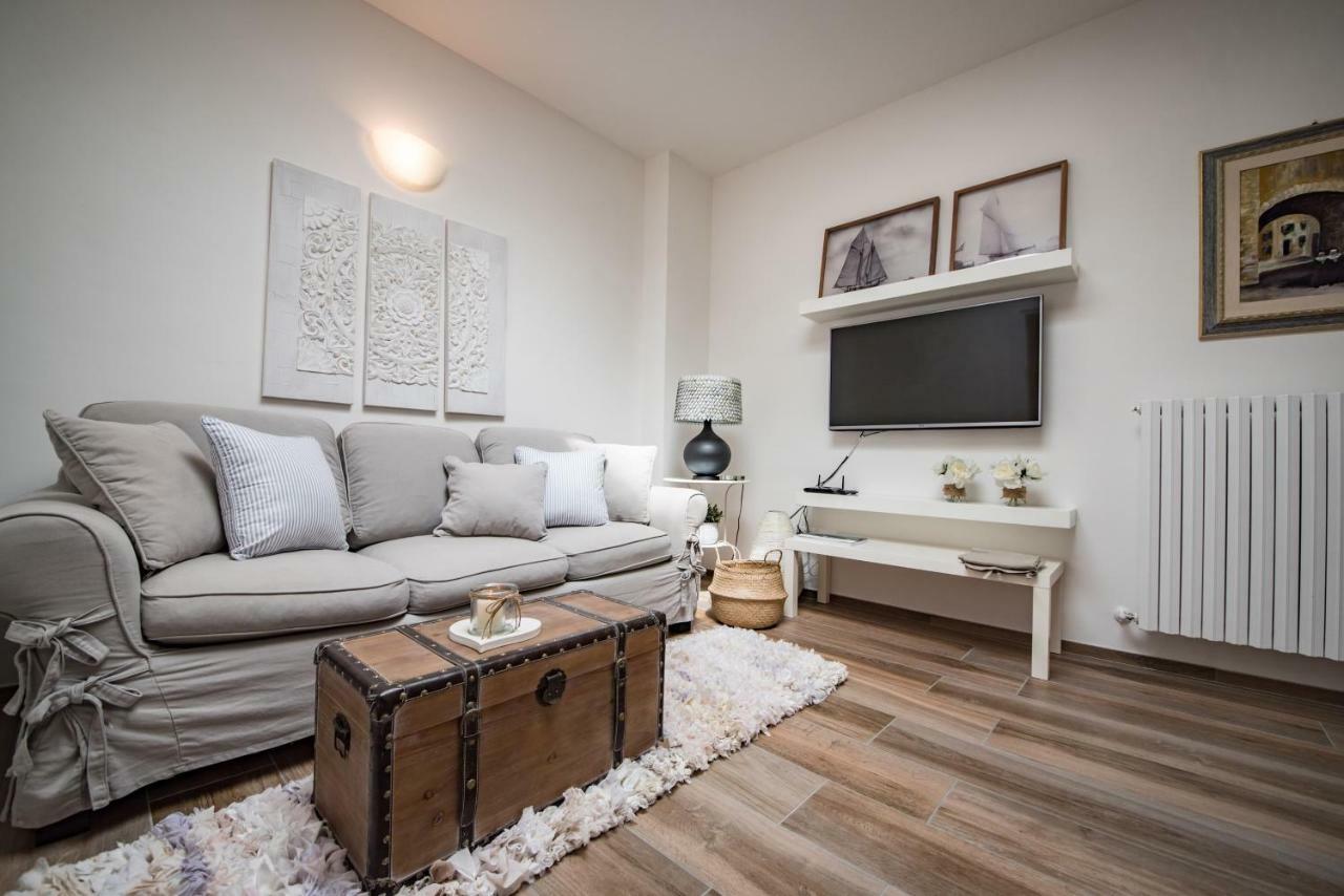 Cherihomeassisi Apartment Kültér fotó