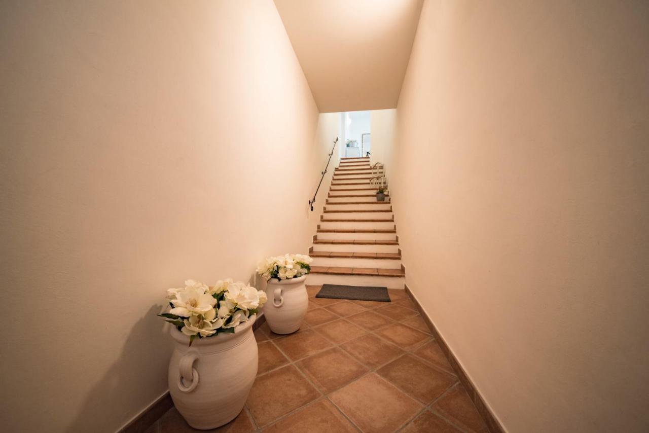 Cherihomeassisi Apartment Kültér fotó